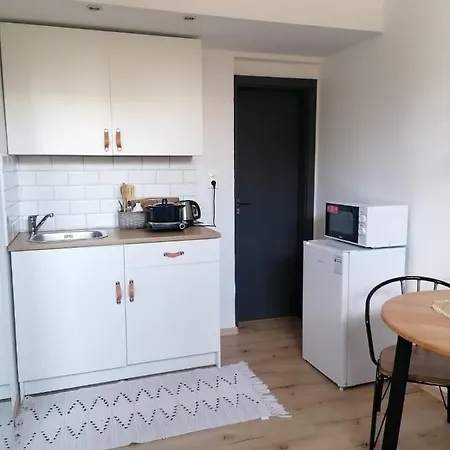 Dubnica Prejta 3 شقة *